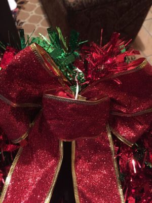 bow on a wreath DIY Christmas Wreath 