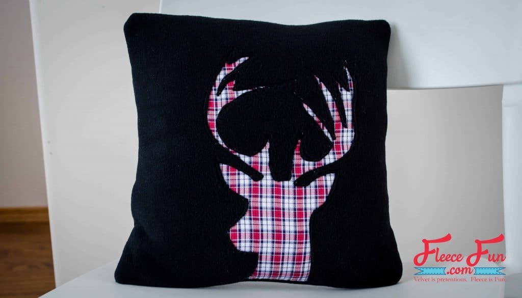 DIY Christmas Decorations - black pillow with red check deer head pattern