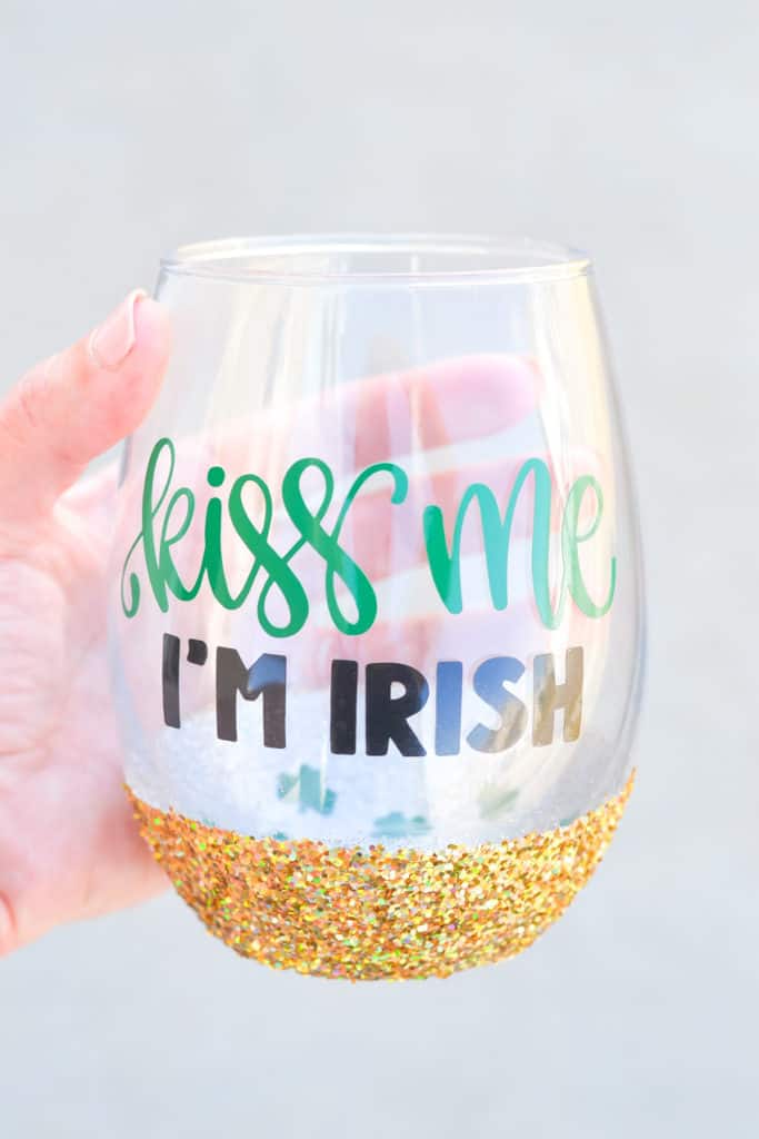 glitter wine glass DIY crafts to make money