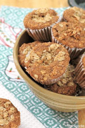 apple oatmeal muffins - easy cheap breakfast ideas