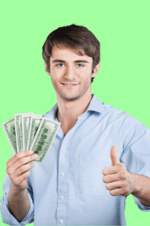 man holding cash from coinstar near me