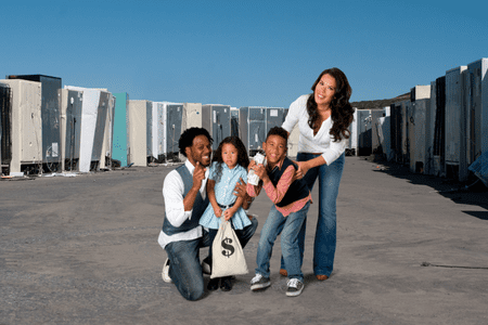 family with money after selling appliances for cash