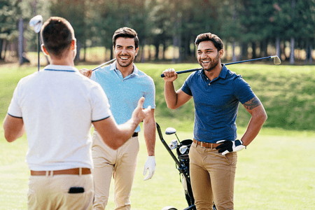 investment manager playing golf with clients to improve investor relations