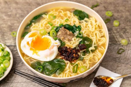 cheap fall dinner ideas - ramen soup