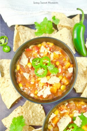sweet potato chili with tortilla chips