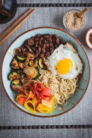 beef ramen bowl