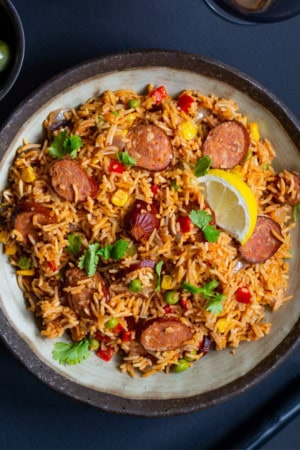 cheap one pot meals - spanish rice with chorizo