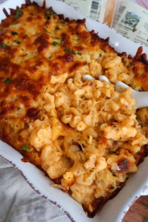 picnic food ideas - bacon smoked Mac and cheese