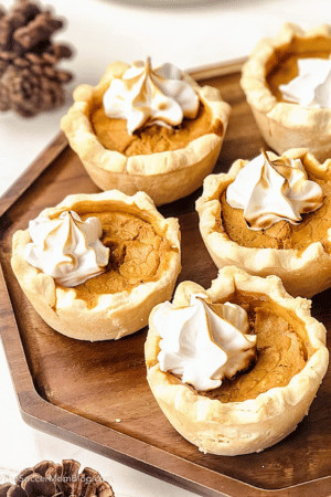fall baking - mini Pumpkin pies