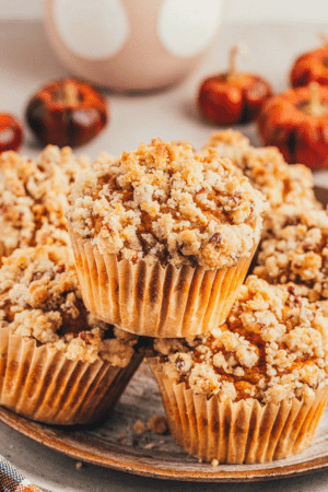 pumpkin streusel muffins